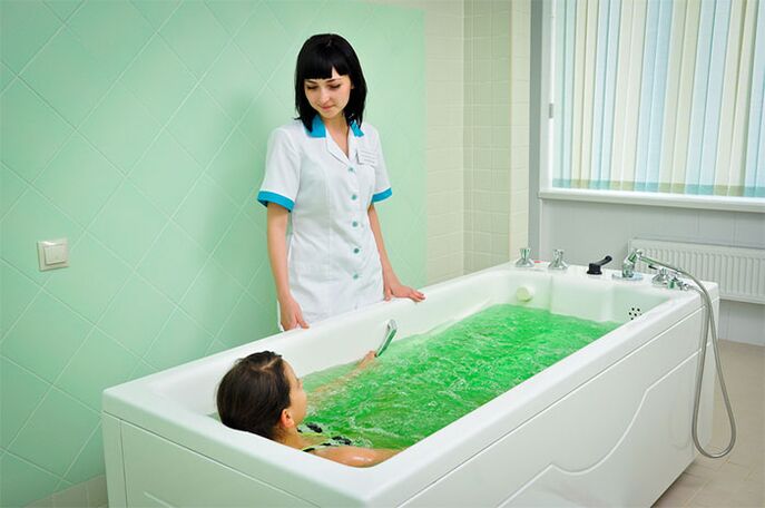Taking a therapeutic bath is an effective procedure in the treatment of osteoarthritis